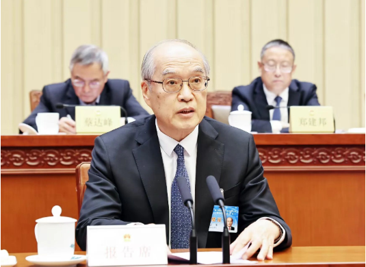 张军在第十四届全国人民代表大会常务委员会第十八次会议上作最高人民法院关于人民法院海事审判工作情况的报告